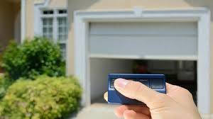 Những lưu ý khi sử dụng bộ điều khiển cửa cuốn tự động bằng điện thoại